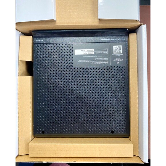 NEW ARRIS Comcast Xfinity TG862GCT Residential Internet Wireless Gateway Router - Picture 3 of 10